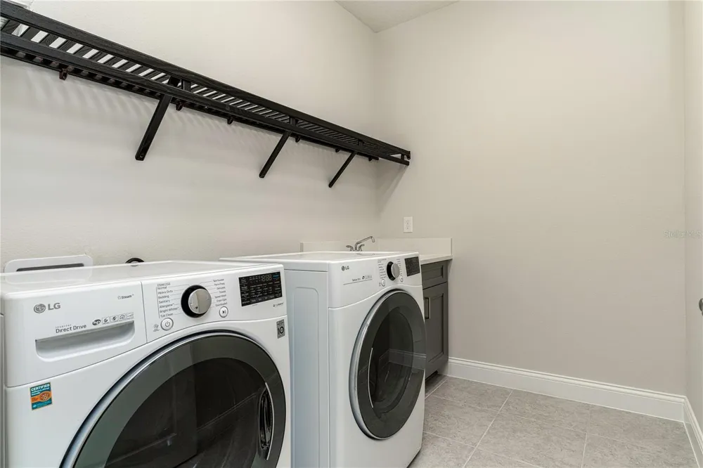 10152 ROYAL ISLAND COURT Orlando, FL 32836