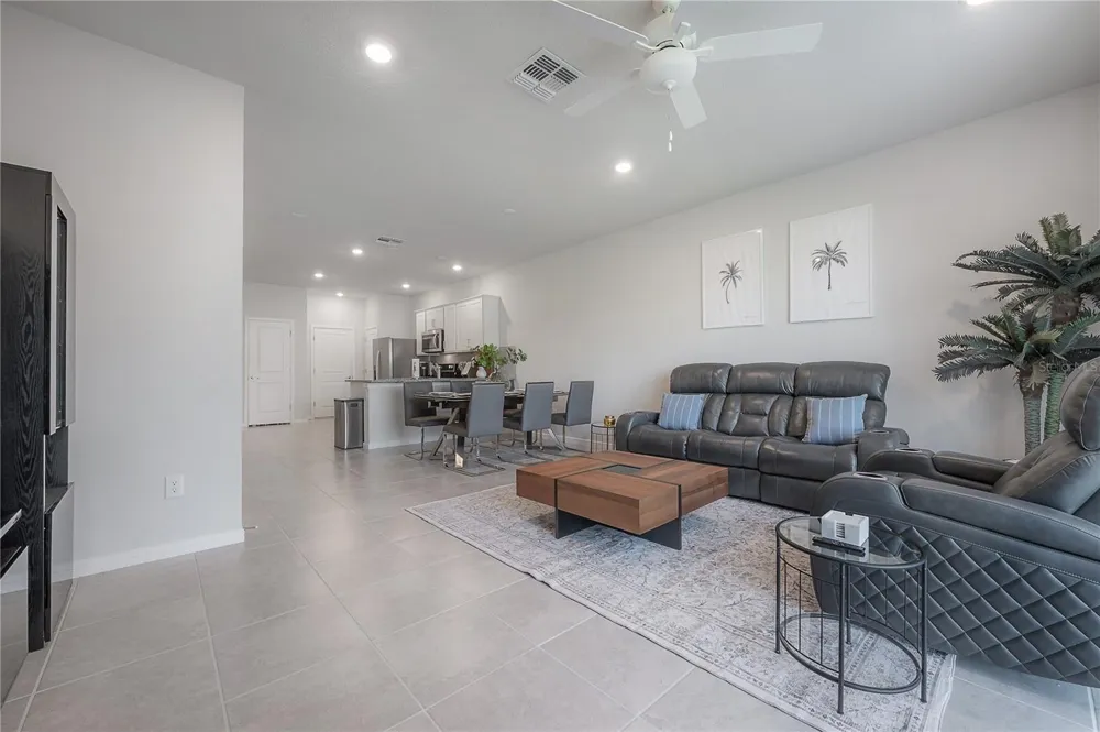 31428 AMBERVIEW BEND Wesley Chapel, FL 33545