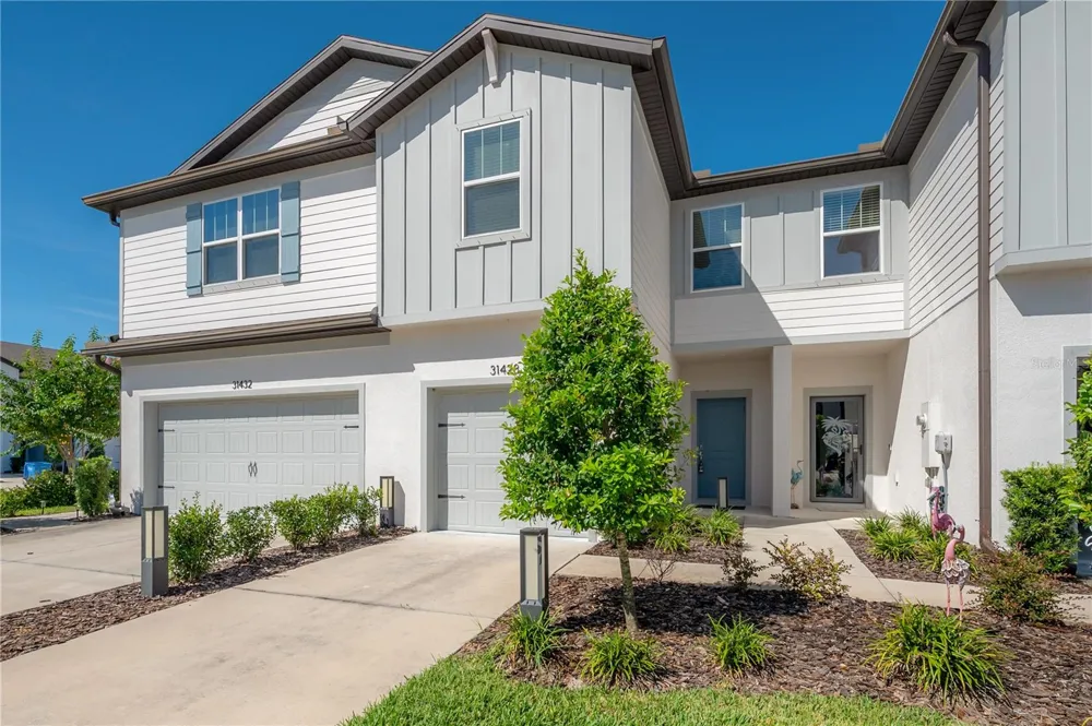 31428 AMBERVIEW BEND Wesley Chapel, FL 33545