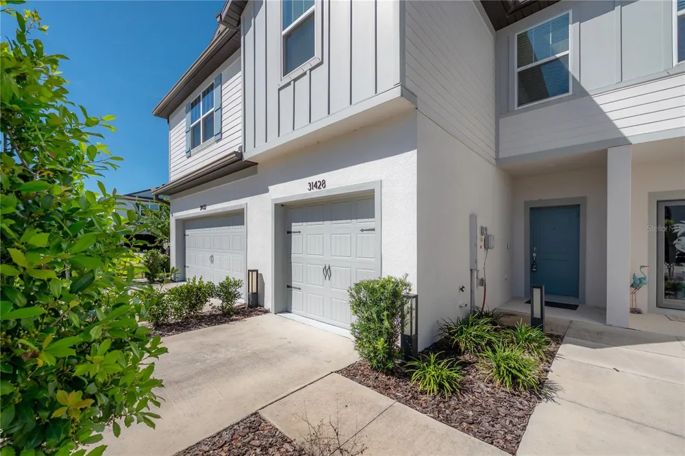 31428 AMBERVIEW BEND Wesley Chapel, FL 33545