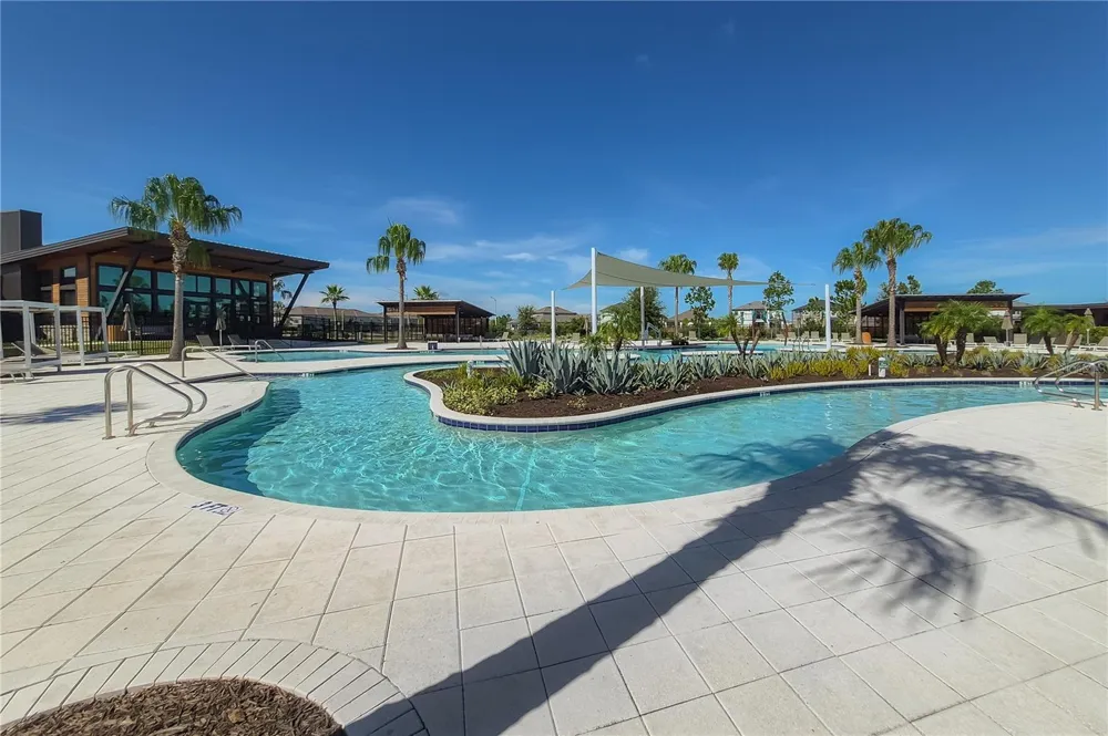 31428 AMBERVIEW BEND Wesley Chapel, FL 33545