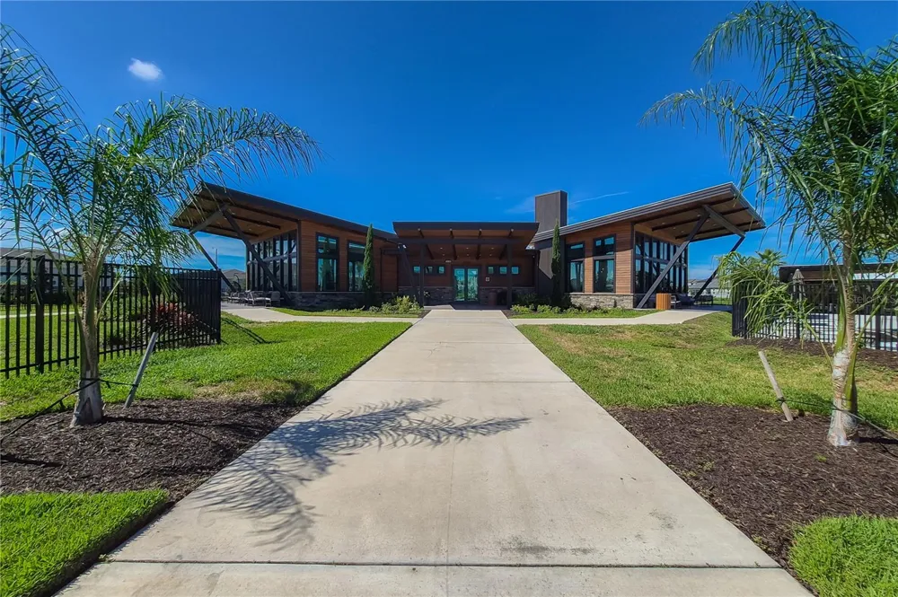 31428 AMBERVIEW BEND Wesley Chapel, FL 33545