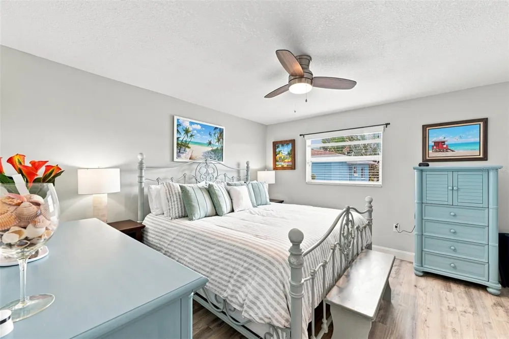 7151 SUNSET WAY #9 St Pete Beach, FL 33706