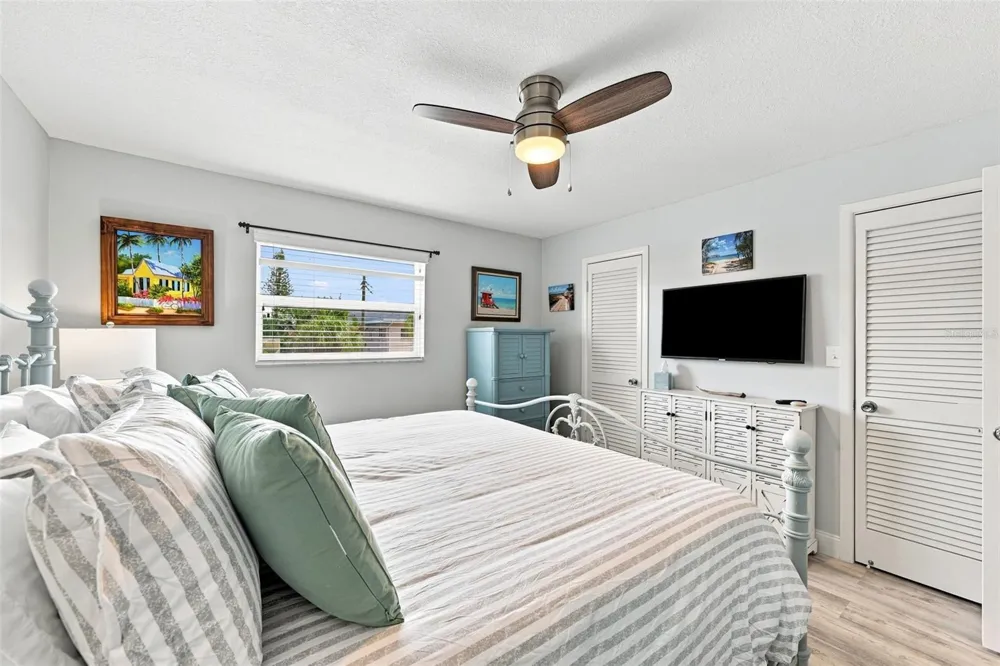 7151 SUNSET WAY #9 St Pete Beach, FL 33706