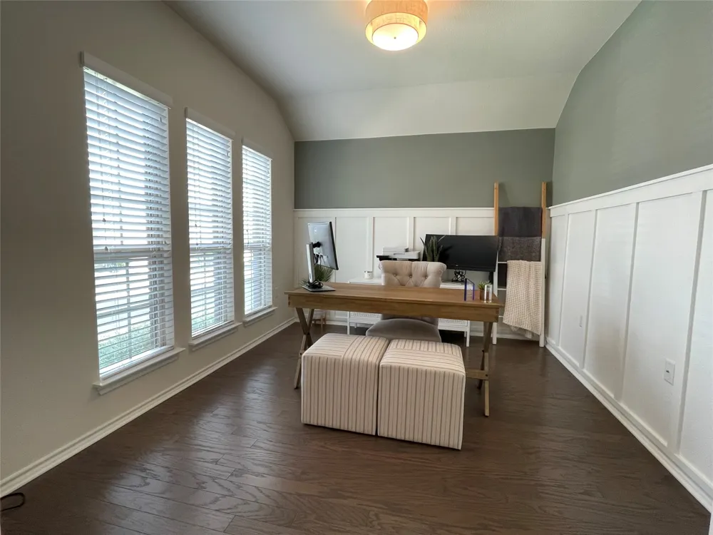 13313 Henneman Drive Pflugerville, TX 78660