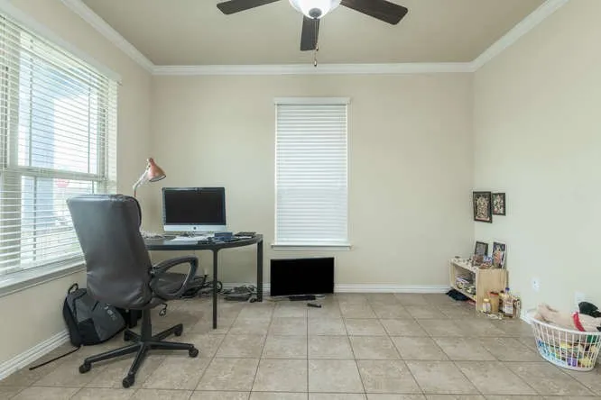 2469 Millbrook Loop Leander, TX 78641