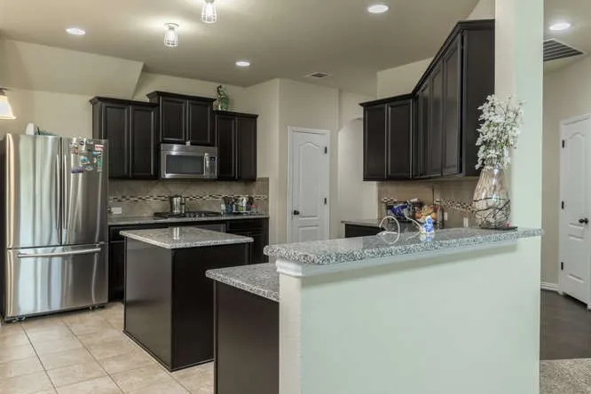 2469 Millbrook Loop Leander, TX 78641