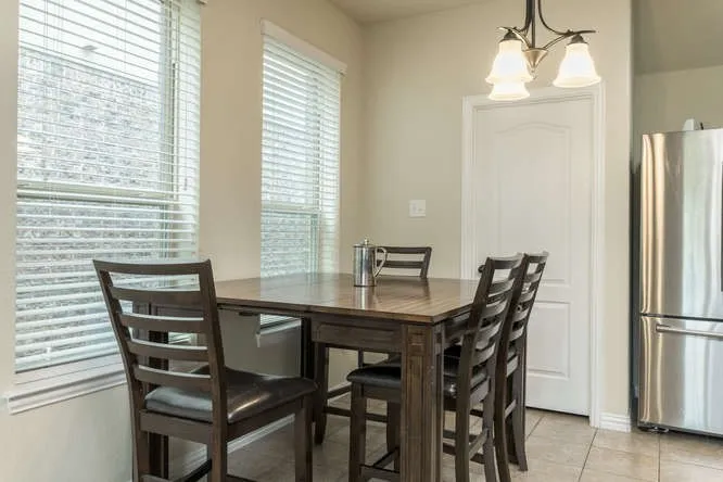 2469 Millbrook Loop Leander, TX 78641