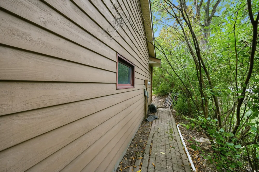 3554 Widgeon Way Eagan, MN 55123