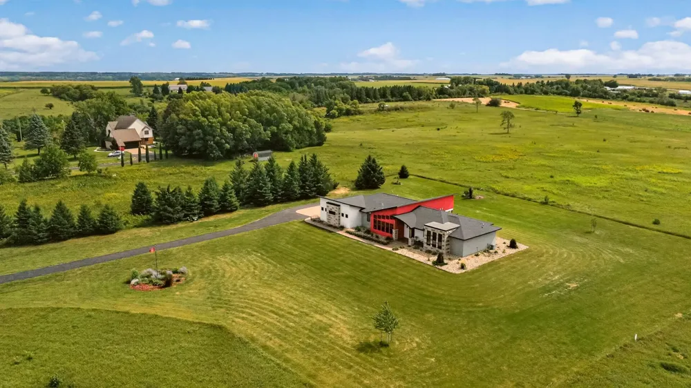 3735 Simpson Road SE Rochester, MN 55904