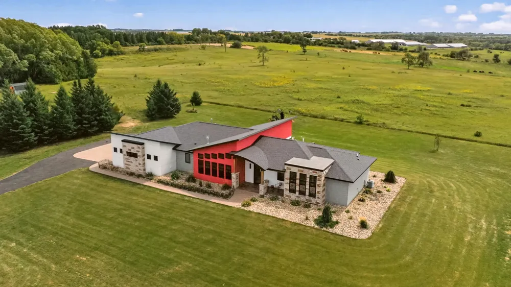 3735 Simpson Road SE Rochester, MN 55904