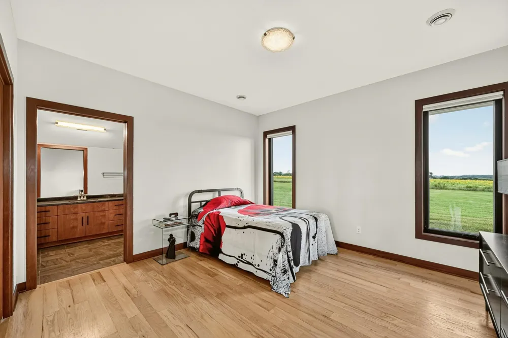 3735 Simpson Road SE Rochester, MN 55904