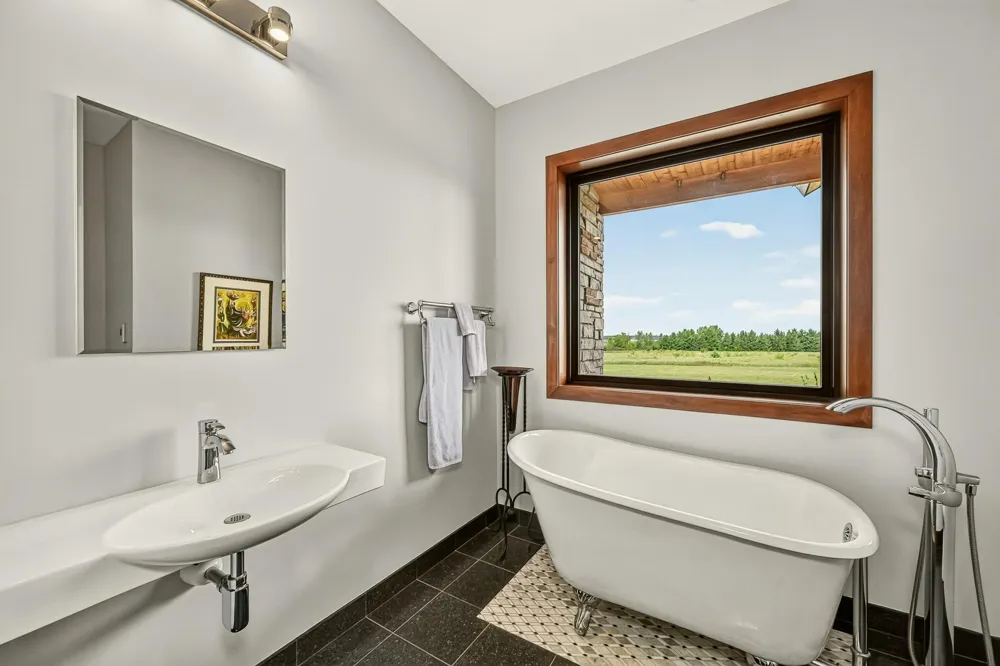 3735 Simpson Road SE Rochester, MN 55904