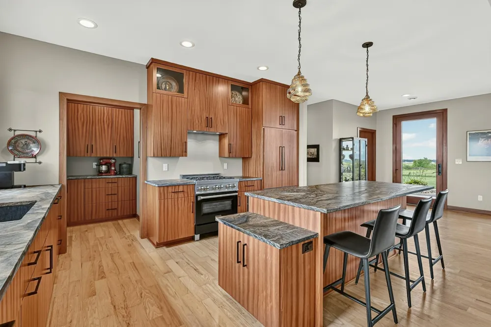 3735 Simpson Road SE Rochester, MN 55904
