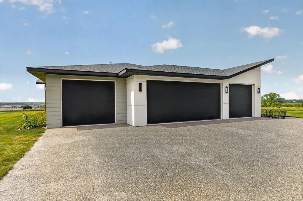 3735 Simpson Road SE Rochester, MN 55904