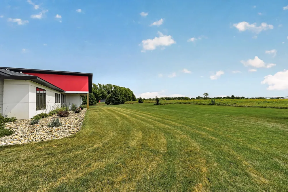 3735 Simpson Road SE Rochester, MN 55904