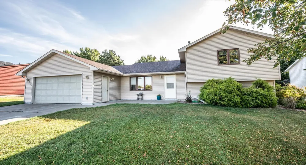 23690 Main Street Hampton, MN 55031