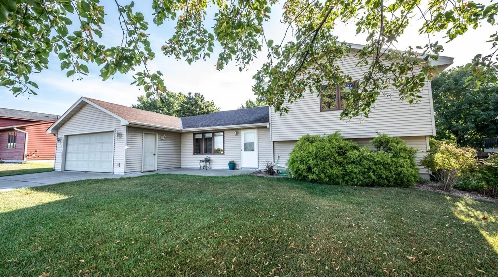 23690 Main Street Hampton, MN 55031