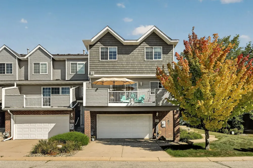 671 Shardlow Place NE Byron, MN 55920