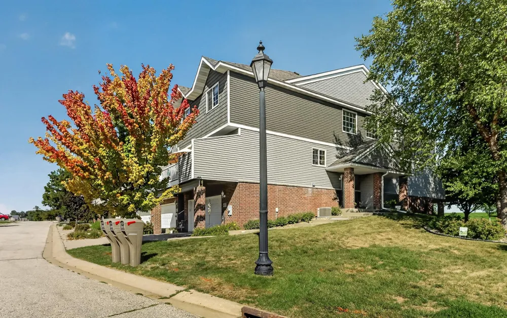 671 Shardlow Place NE Byron, MN 55920