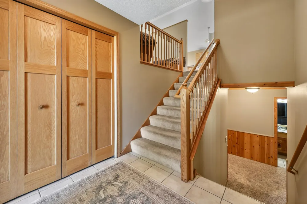 8138 Hunter Lake Drive Clear Lake, MN 55319