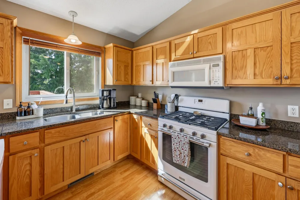 8138 Hunter Lake Drive Clear Lake, MN 55319