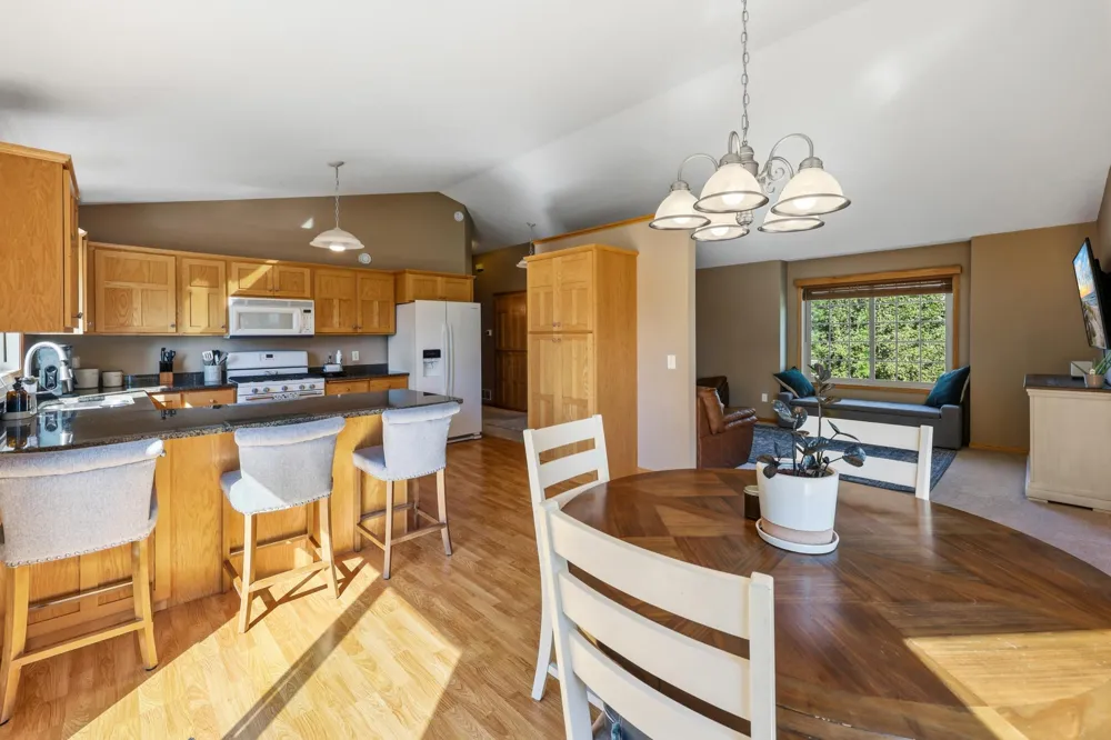8138 Hunter Lake Drive Clear Lake, MN 55319