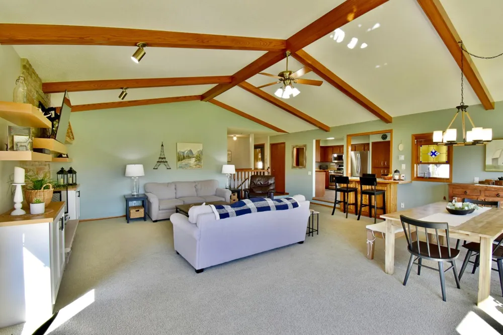 21265 Concord Street NW Elk River, MN 55330