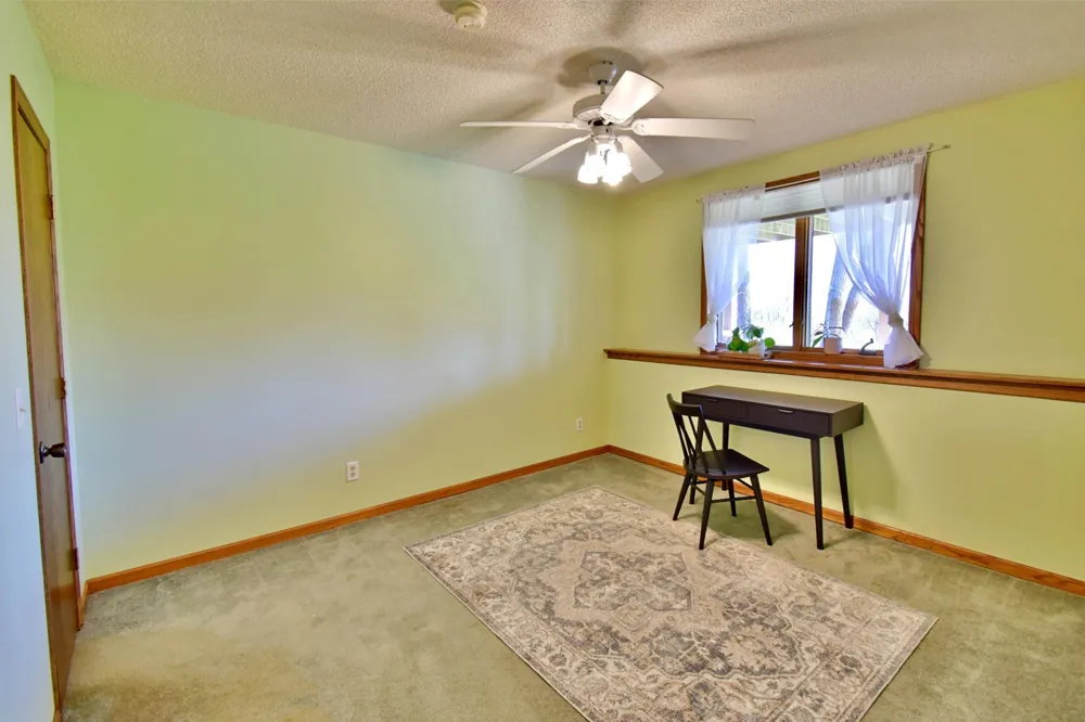 21265 Concord Street NW Elk River, MN 55330
