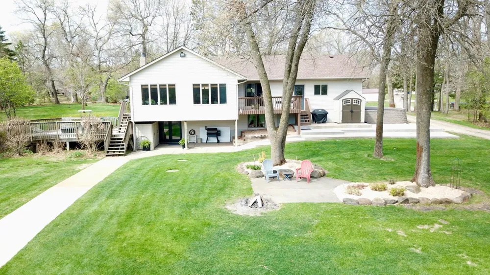 21265 Concord Street NW Elk River, MN 55330