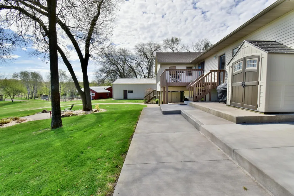 21265 Concord Street NW Elk River, MN 55330