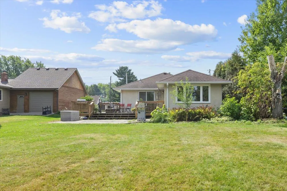 4090 Highland Avenue White Bear Lake, MN 55110