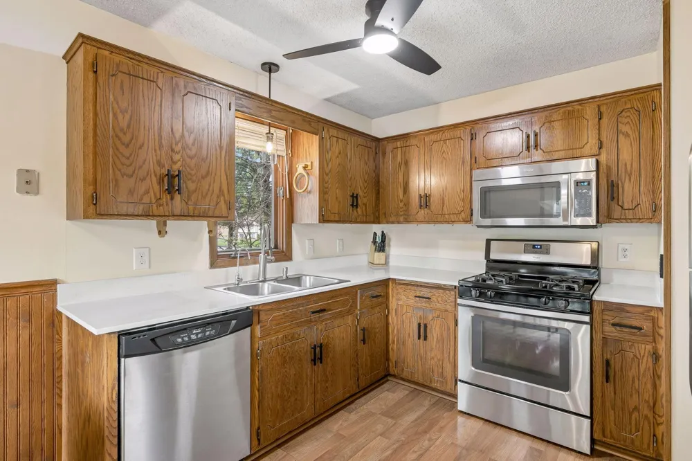 20749 Italy Avenue Lakeville, MN 55044