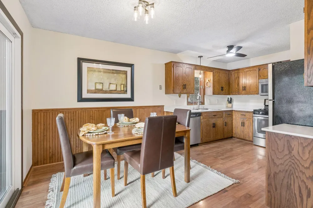 20749 Italy Avenue Lakeville, MN 55044