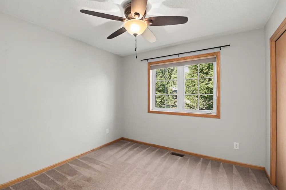 420 9th Avenue NE Lonsdale, MN 55046