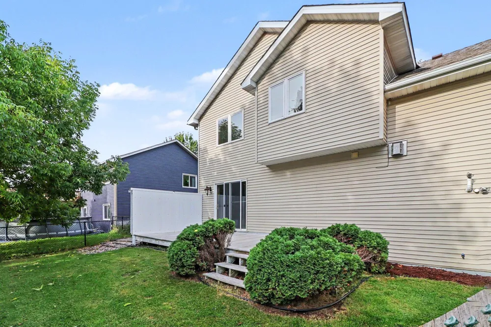 420 9th Avenue NE Lonsdale, MN 55046