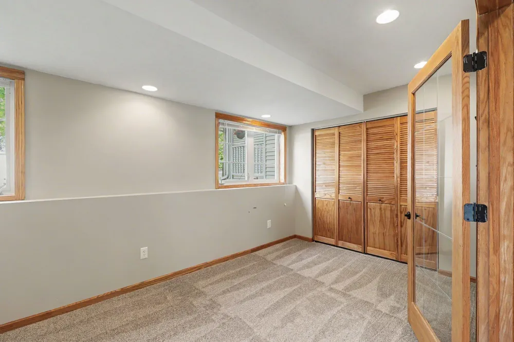 420 9th Avenue NE Lonsdale, MN 55046