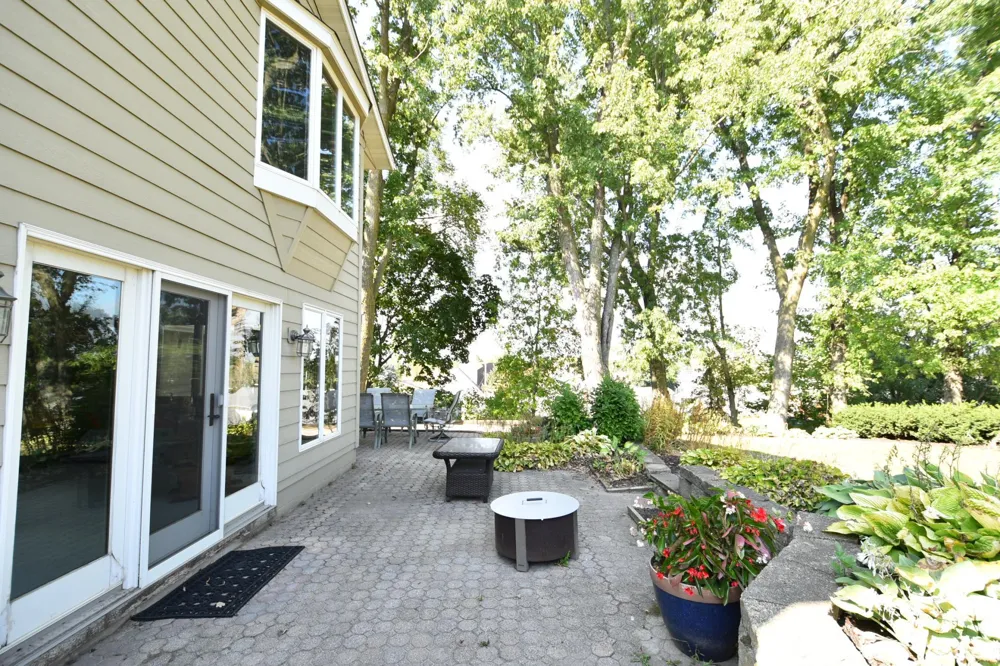 404 S 4th Street Goodhue, MN 55027