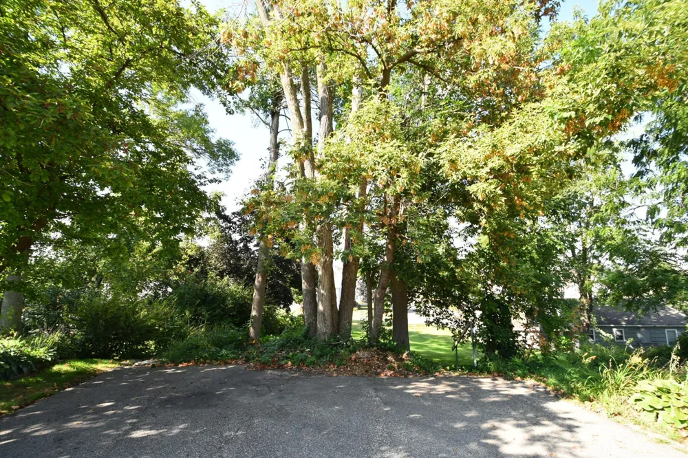 404 S 4th Street Goodhue, MN 55027
