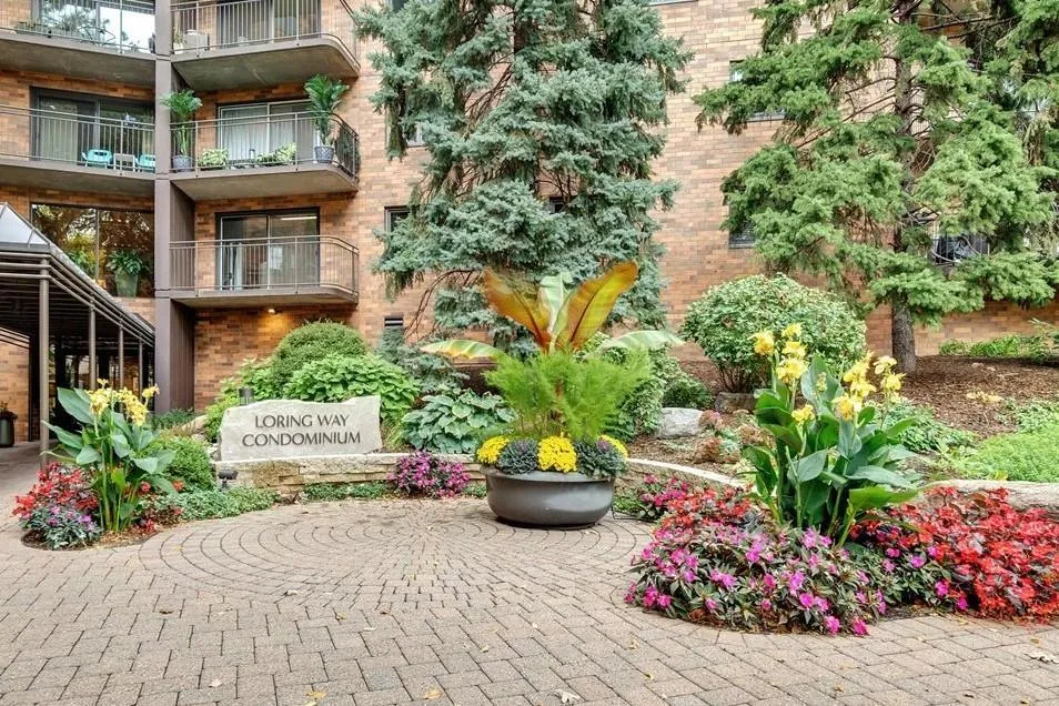 210 W Grant Street #227 Minneapolis, MN 55403