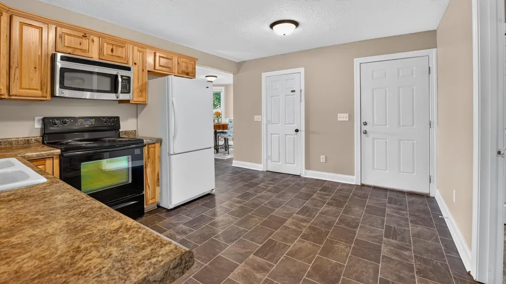 106 Lark St Sandstone, MN 55072