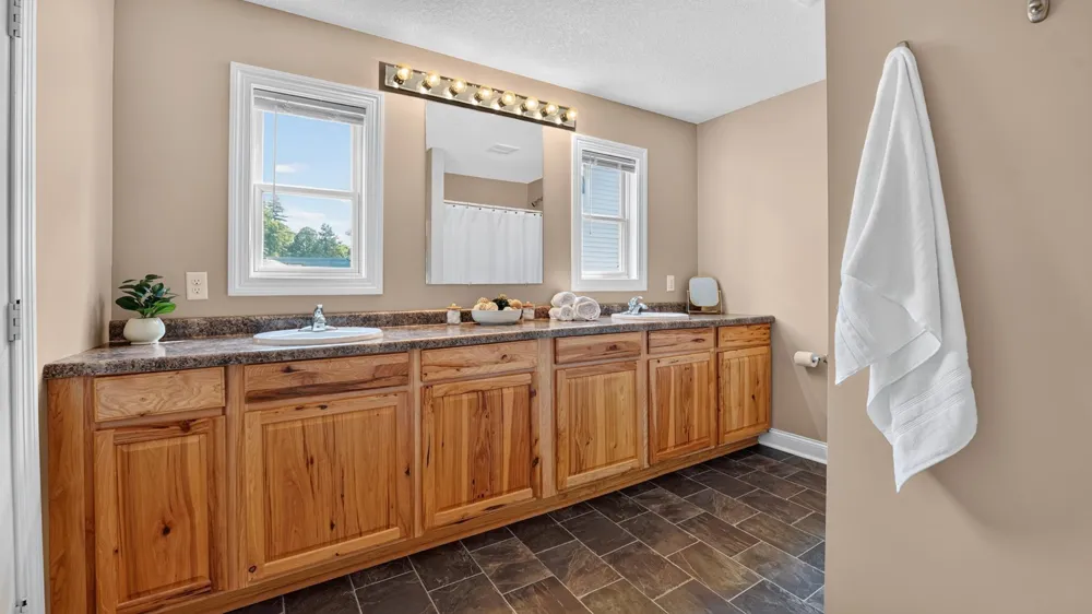 106 Lark St Sandstone, MN 55072