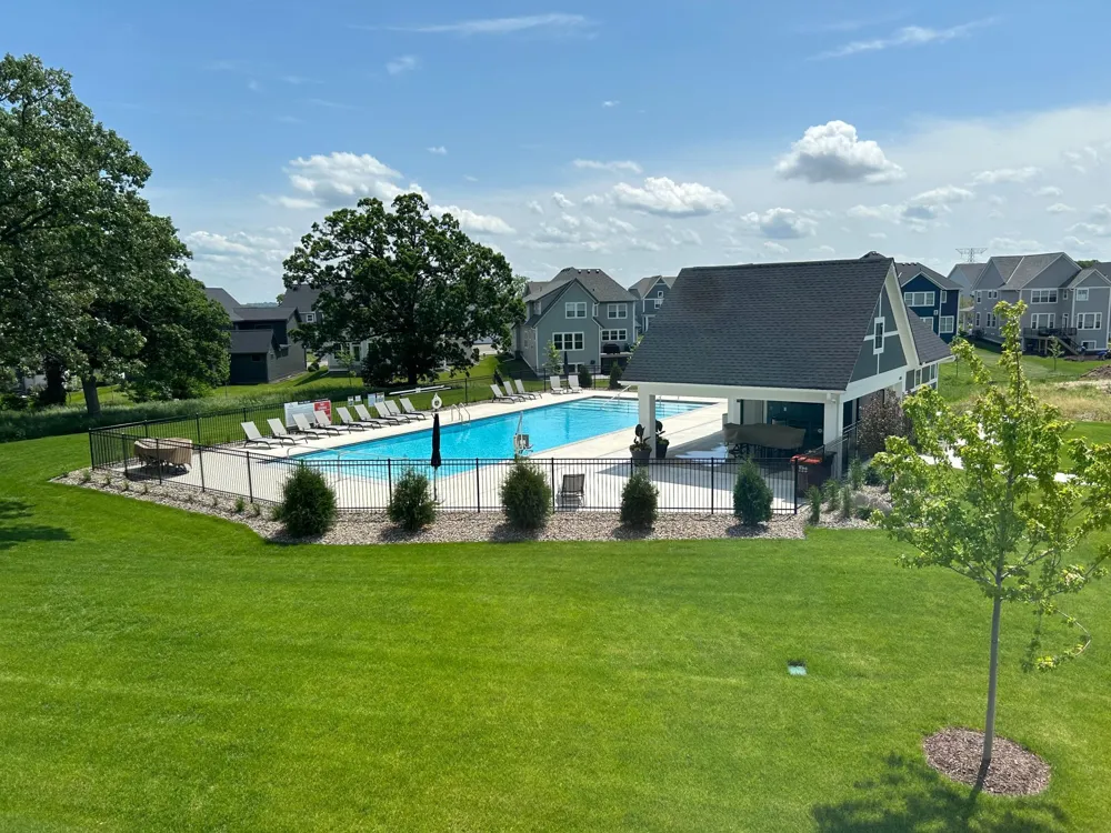 4233 Arbor Bay Woodbury, MN 55129