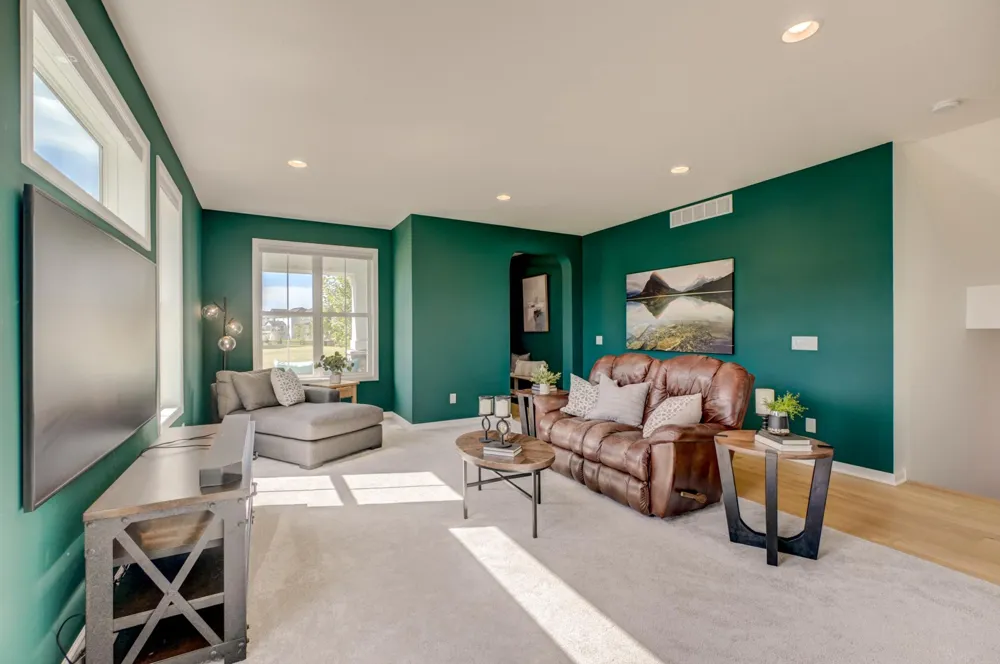 4233 Arbor Bay Woodbury, MN 55129