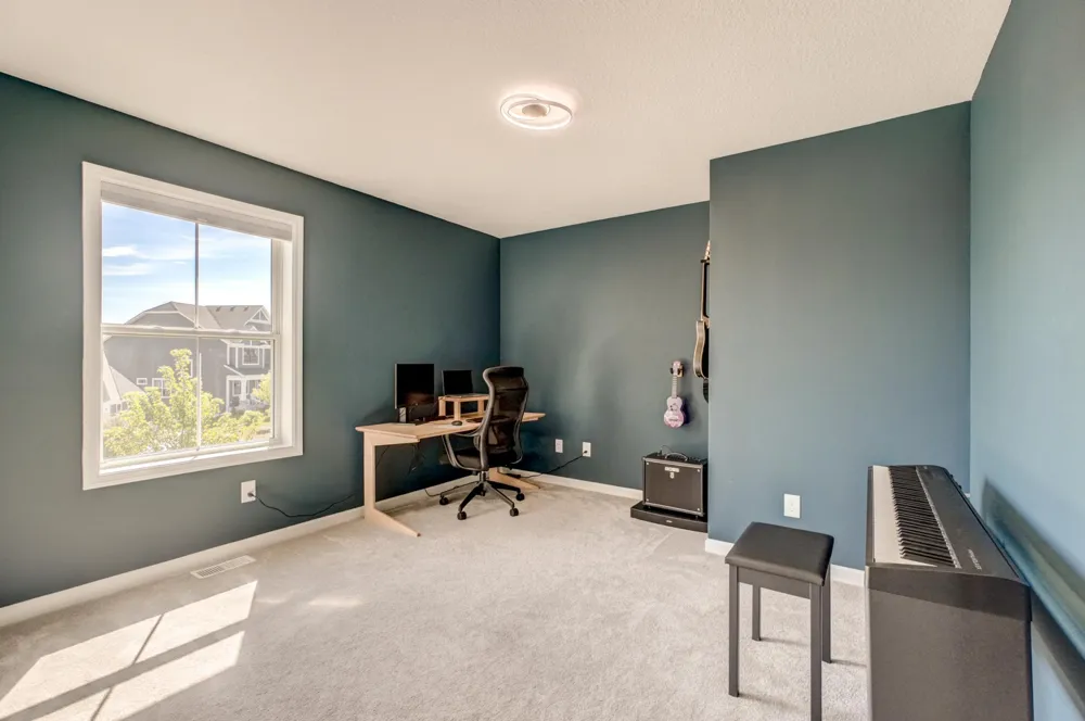 4233 Arbor Bay Woodbury, MN 55129
