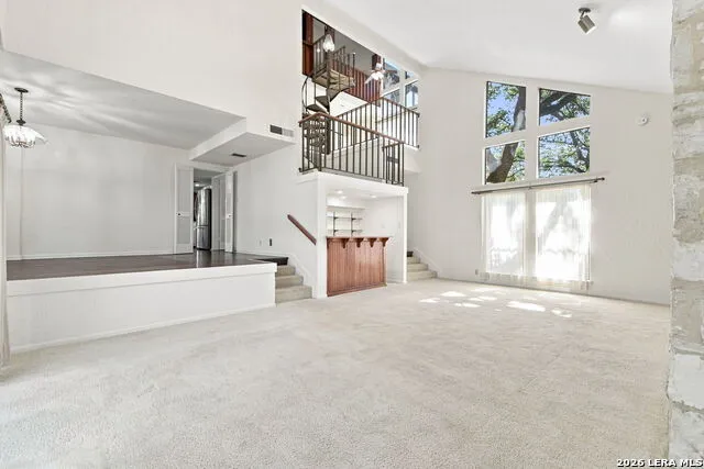 1739 Royal Crescent San Antonio, TX 78231