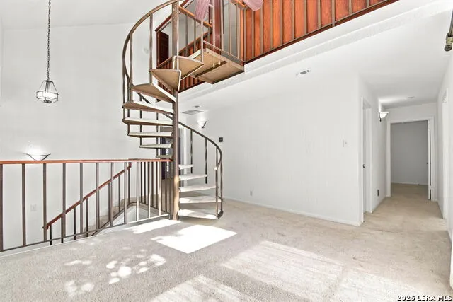1739 Royal Crescent San Antonio, TX 78231