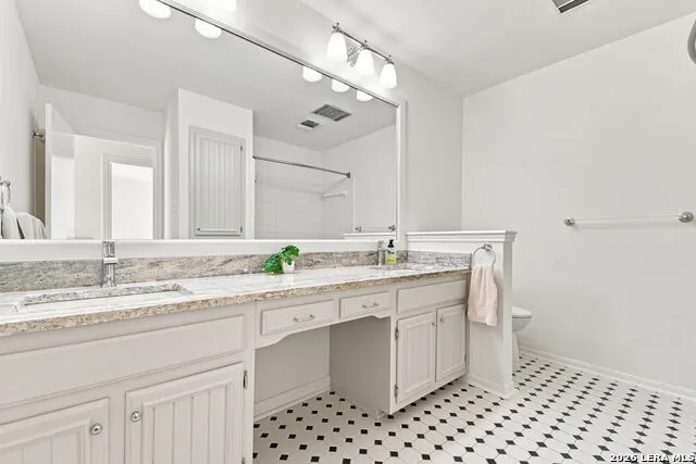 1739 Royal Crescent San Antonio, TX 78231