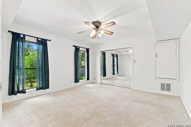 1739 Royal Crescent San Antonio, TX 78231