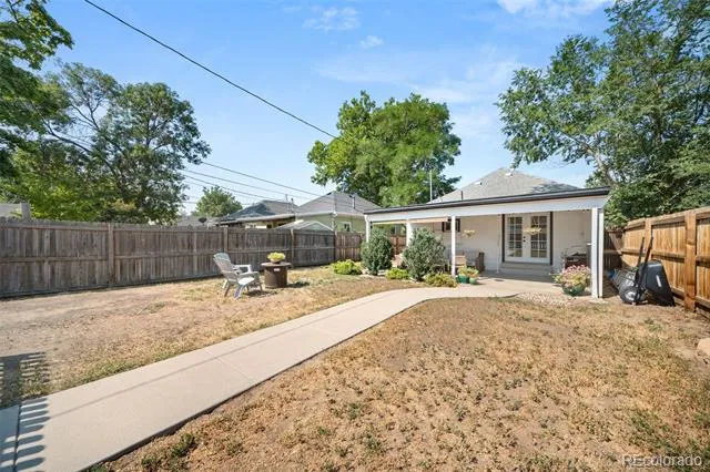 3326 S Logan Street Englewood, CO 80113